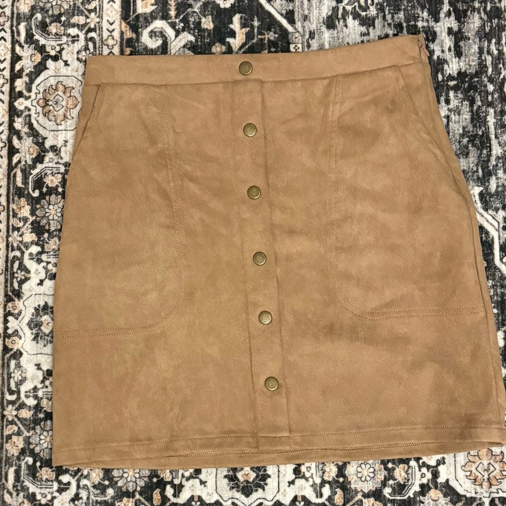 Stylish Tan Button-Front Mini Skirt
